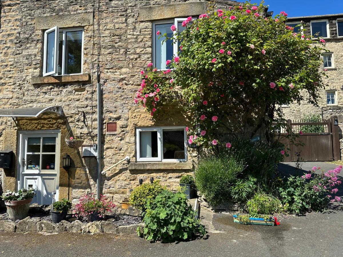The Lodge Masham Exteriör bild